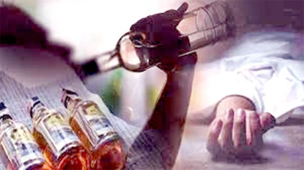 7 deaths due to consumption of poisonous liquor 3 people also lost their lives in Pune